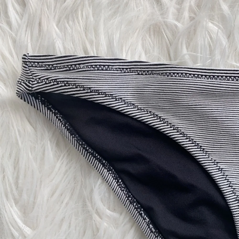Rip Curl‎ | Silver Stripe Bikini Bottom